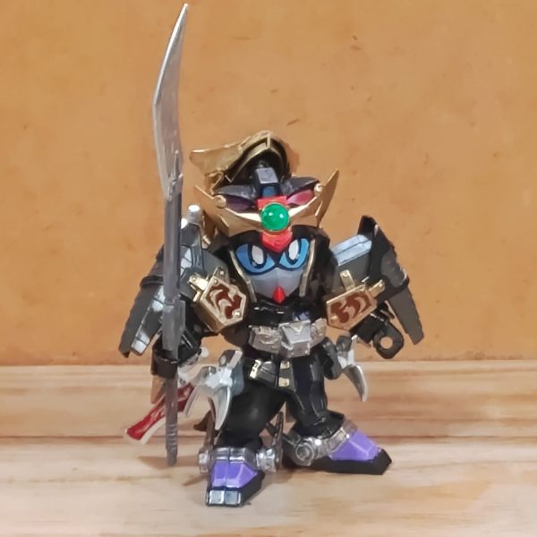 凛爪頑駄無（リンソウガンダム）