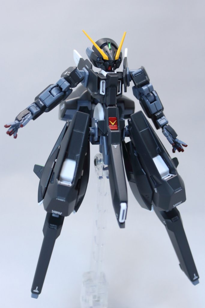 コンポジット以下略以外は合わせ目消し、パーティングライン消しをしたくらいですが、かっこよく仕上がって満足です。もともと可動部分も多くて少し扱いにくいように感じていましたが、塗装をしたら少しクリアランスがきつくなったのか、触りやすくなりました。以上です。閲覧ありがとうございました！