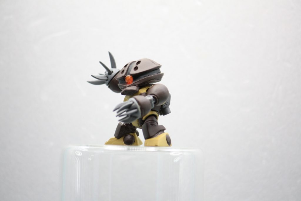 パーツは差し替えなので両腕ネイルも可能です