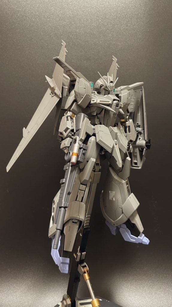 ガンダムリンドヴルム–5枚目/制作者：ジュン