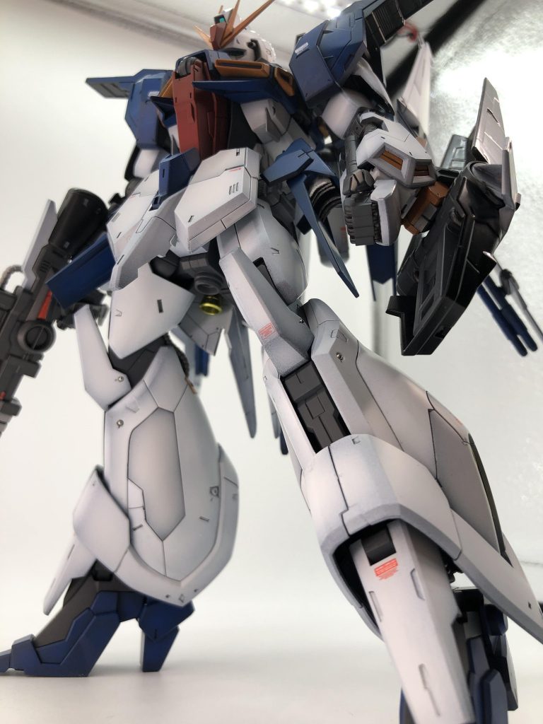 ガンダム リントヴルム　RE/100–4枚目/制作者：barbar0079