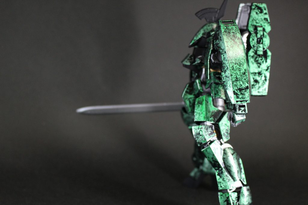 全部イージーペインターで塗りましたが、いい感じに塗れました。もっと曲線の多いMSを入手できたら、またやってみたいですね～