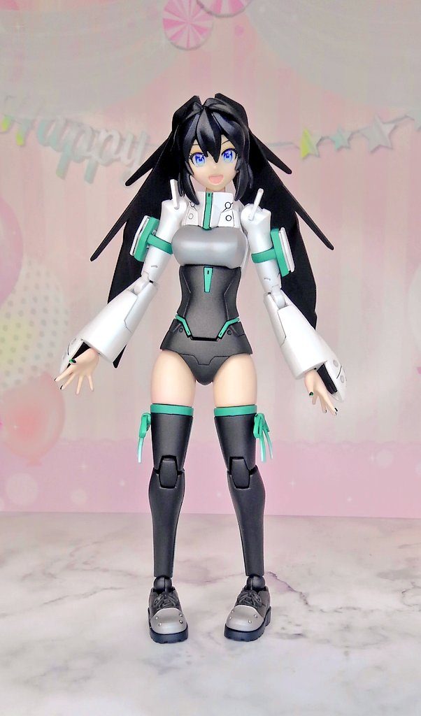 モビルドール めいちゃん–4枚目/制作者：大騎@ﾊﾟﾊﾟﾓﾃﾞﾗｰ