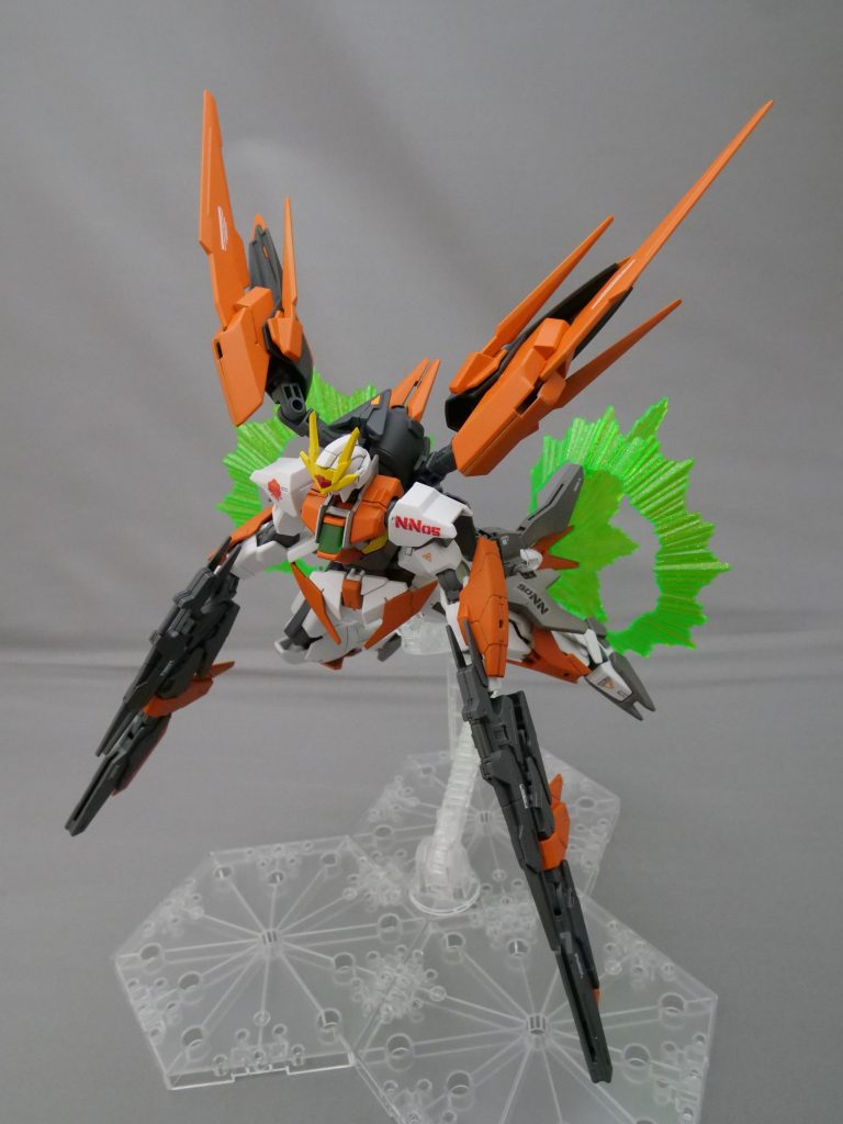 この形態めっちゃカッコイイとおもいません!?オレンジ色の落ち着いた感じが好きです。合わせ目消し? 知らない子ですね