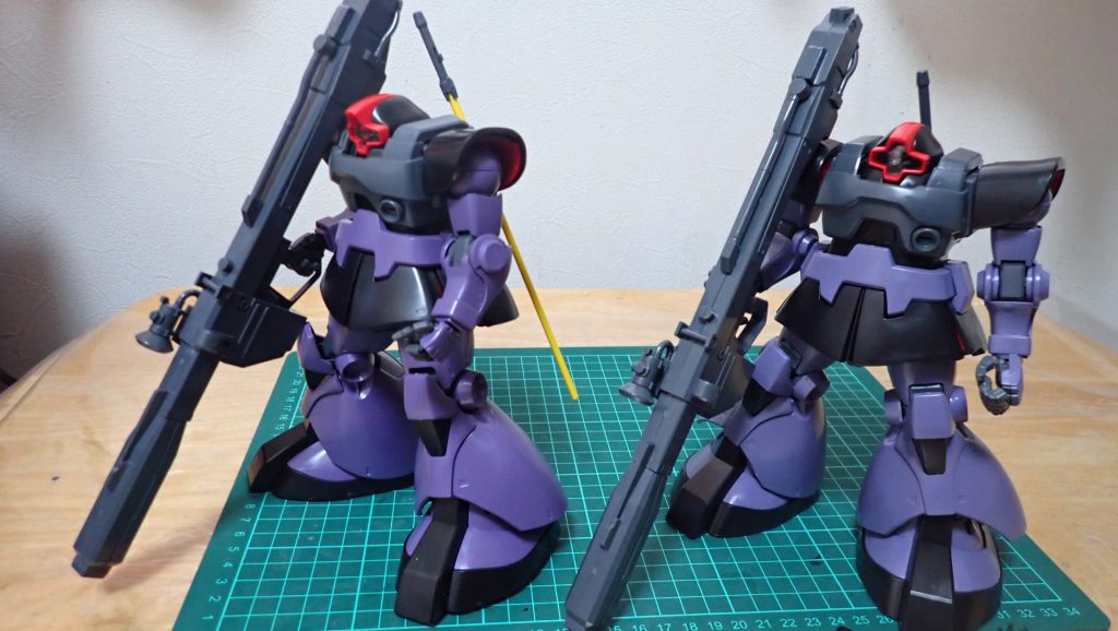 旧MGと並べてみました、プロポーションは旧と変わりませんね。