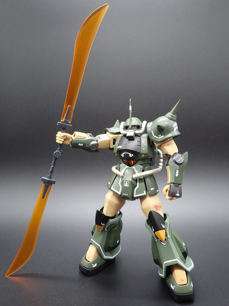 ダブルヒート・サーベルフィンガーランチャーが廃された後期型の本機の攻撃力を少しでも補う為に実装されたパイロットの技量頼みの武装だったという……