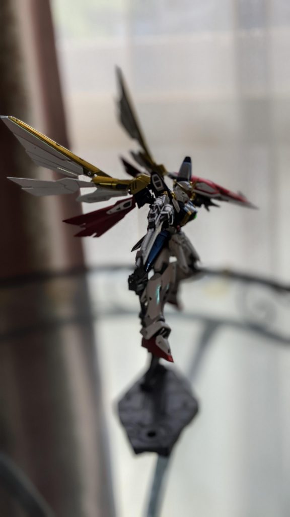 青赤黄色は、キャンディ塗装です。白とグレーは、パールコートで仕上げました。