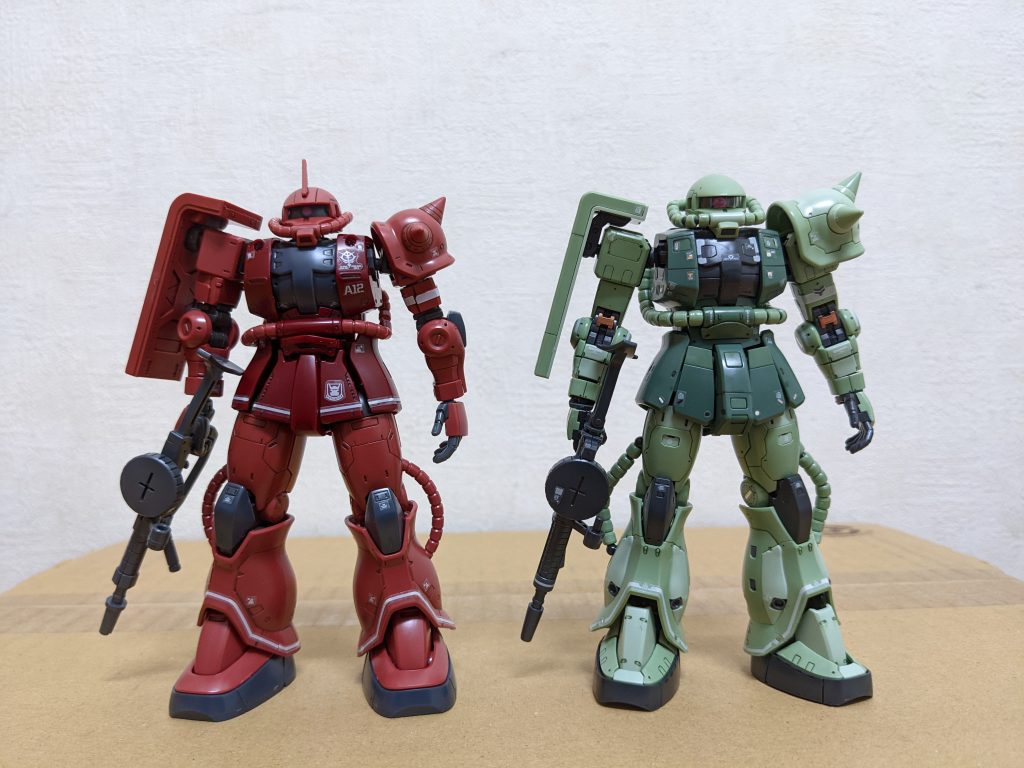 origin版シャア専用ザクと同じザクでも、ディテールで随分印象変わりますね😊