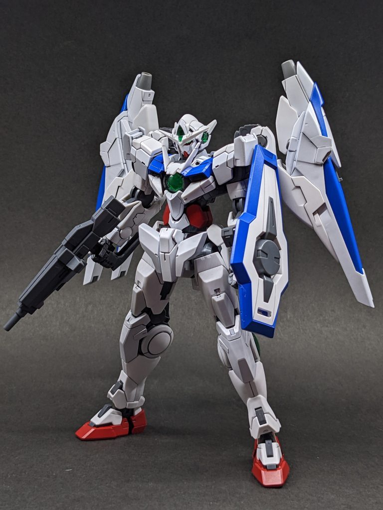 実戦配備仕様武装が少ないので実戦に出る時はビームライフルとシールドを装備