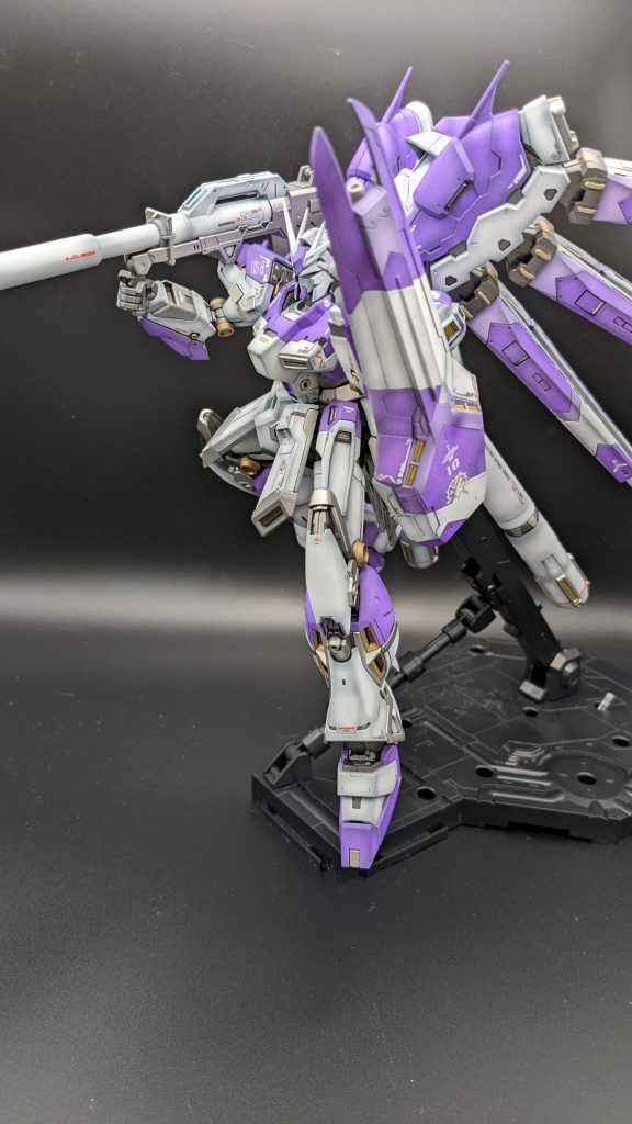 ＲＧ HI-νガンダム　グラデーション塗装–5枚目/制作者：Youtwo