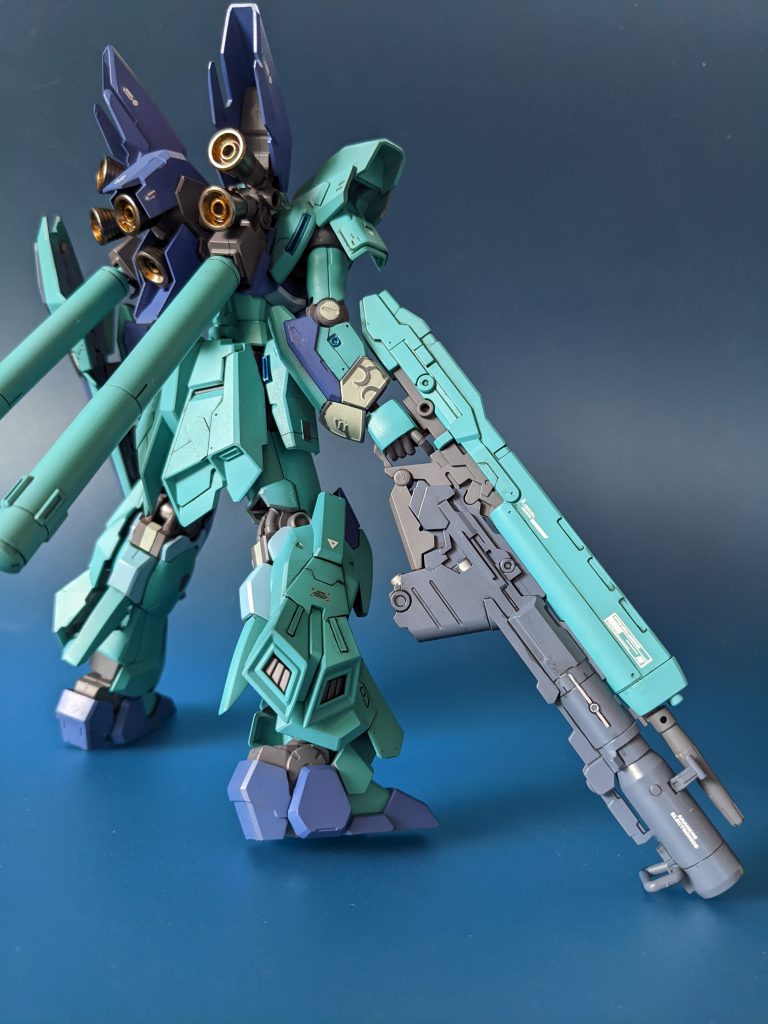 後姿、かなり良いですね！！