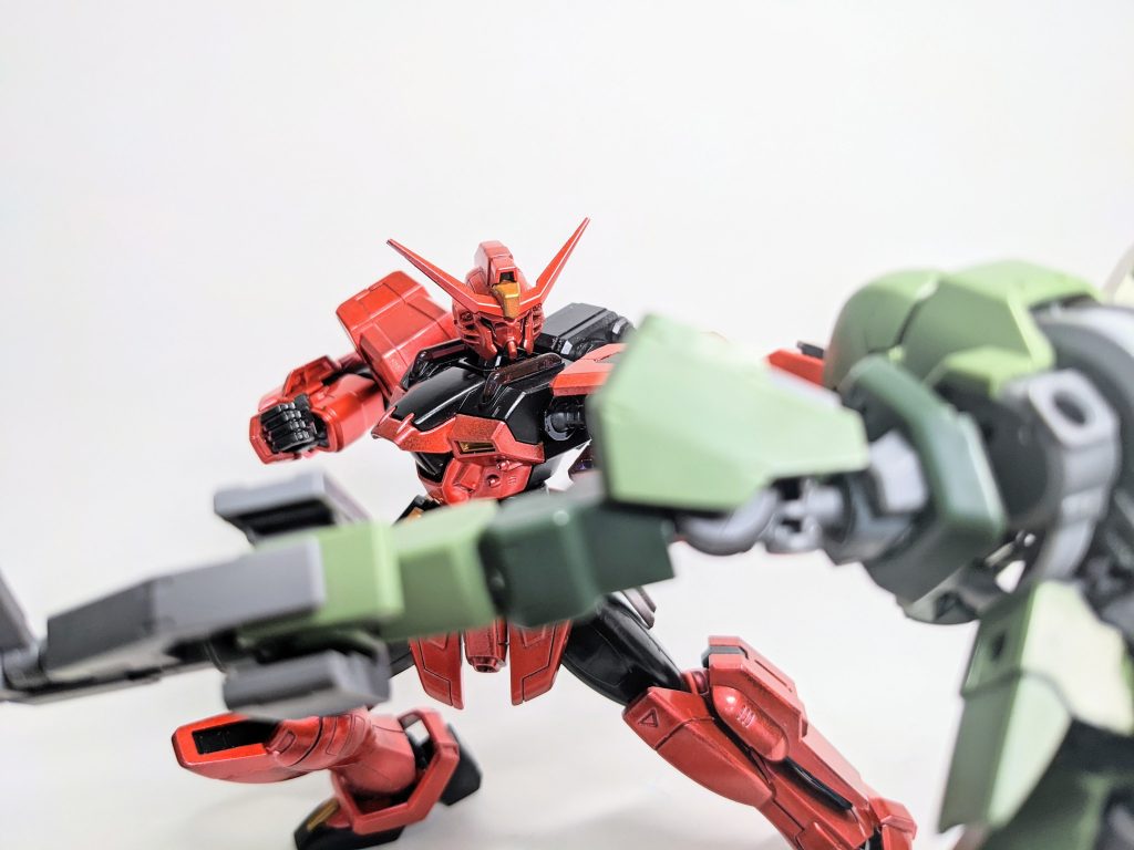 武器はほとんど使わず徒手空拳で戦います!!!