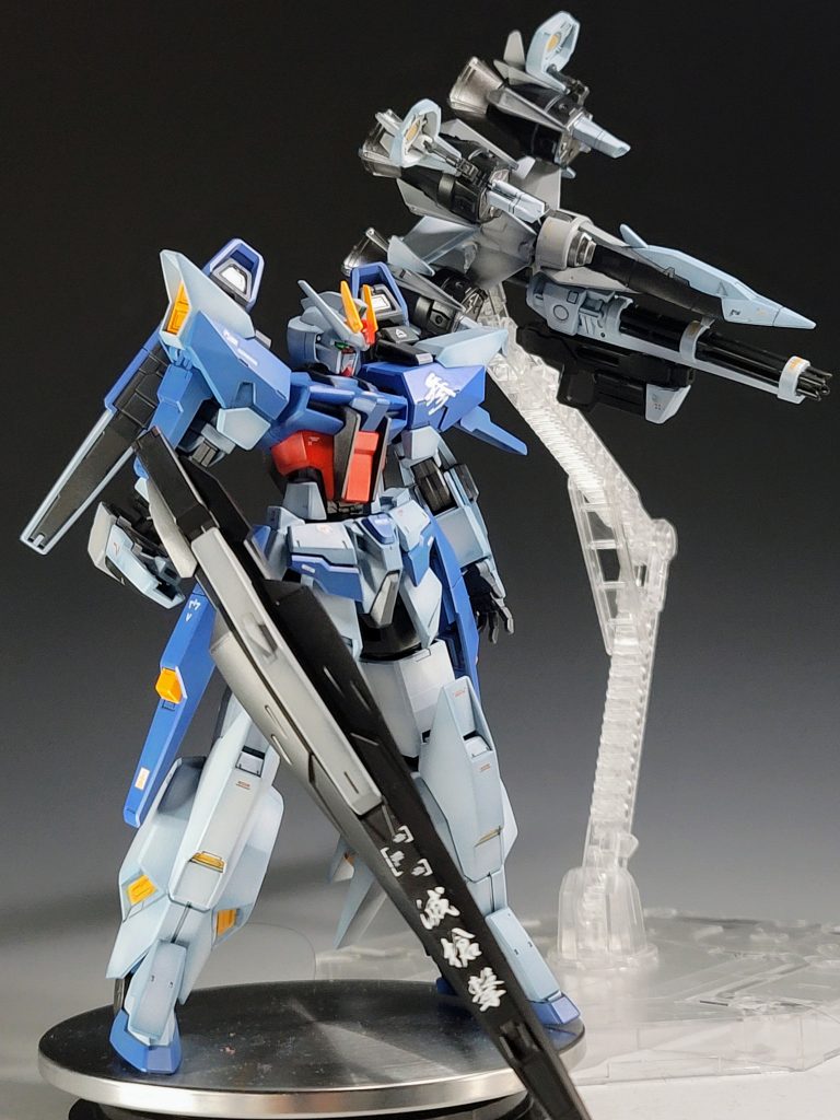 ガンバレルストライカーと分離した状態ですまたせっかく最近買った漢字デカールを使いたかったのでパッションで「滅槍撃」と入れてみましたがフリットじいちゃんならこのくらい物騒な事を言うだろうという笑