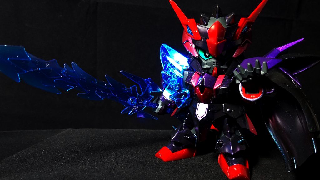 紫外線LEDで蛍光クリアを光らせたかったのですが塗る面積が少なすぎた…💦