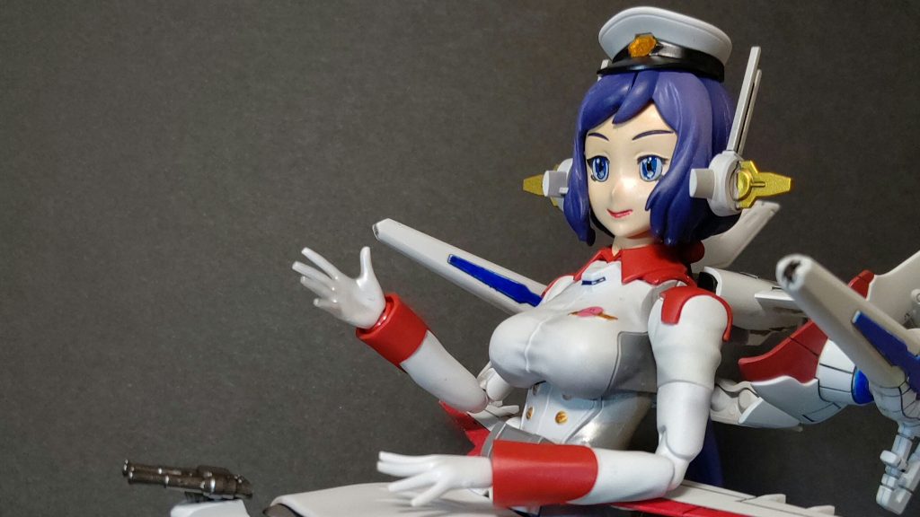 合わせ目消しが結構難しかったり肌の塗り方とか髪の表現とかツヤで質感を分けたりとかすごくおもしろく作れた気がする。