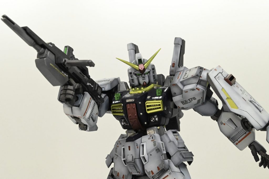 エマ中尉が「ついてきなさい」って言ってそう。はい!ついていきます!