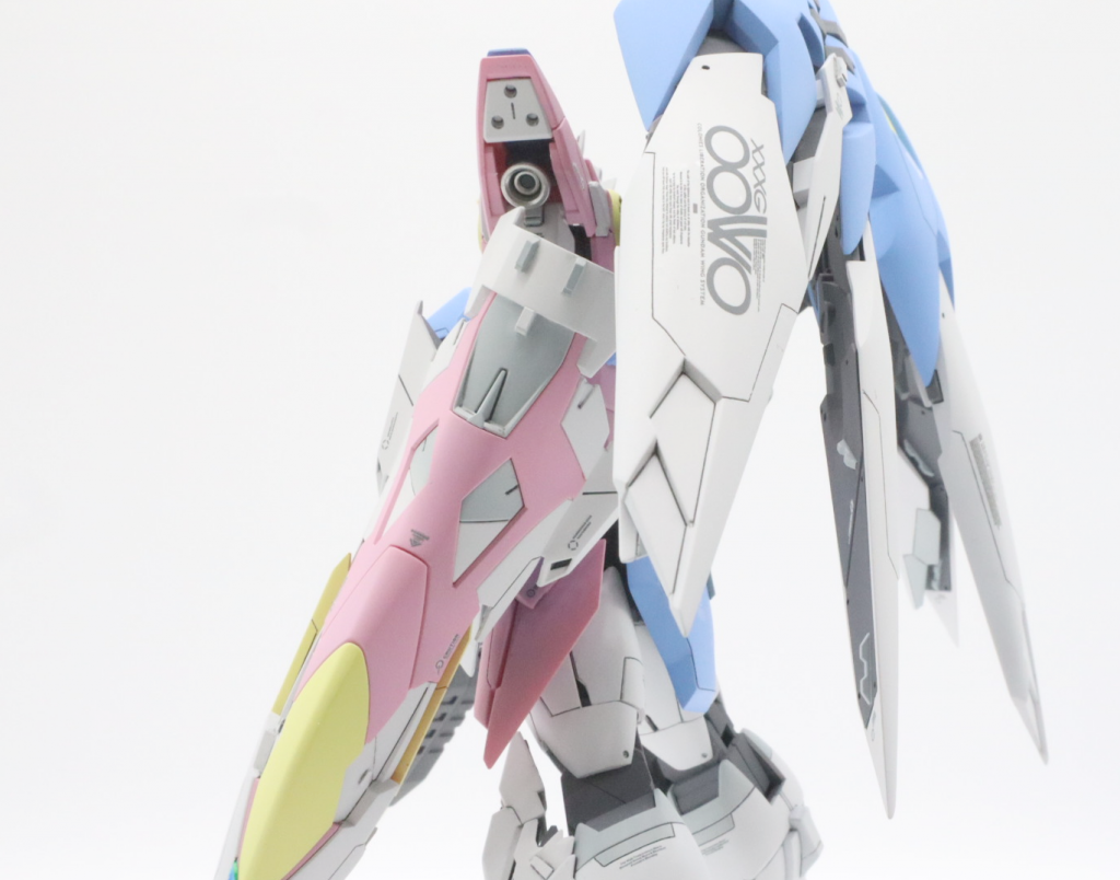 ウイングのデカールはGHLから。プロトゼロや、verKa 等のデカ―ルも別途購入したんですが、ミクカラーと相性がよくないので結局使いませんでしたw