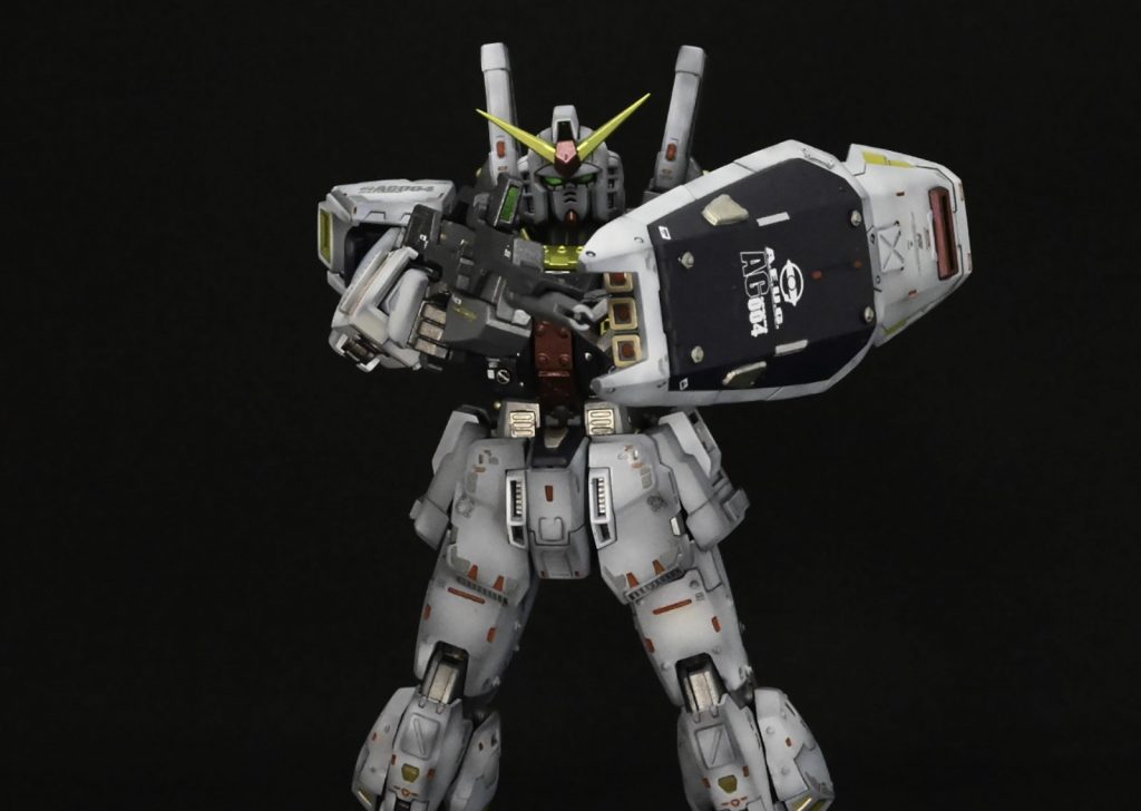 両手撃ちです。