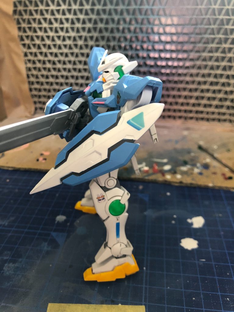 左側からシールドの塗り分けは結構上手くできた気がします