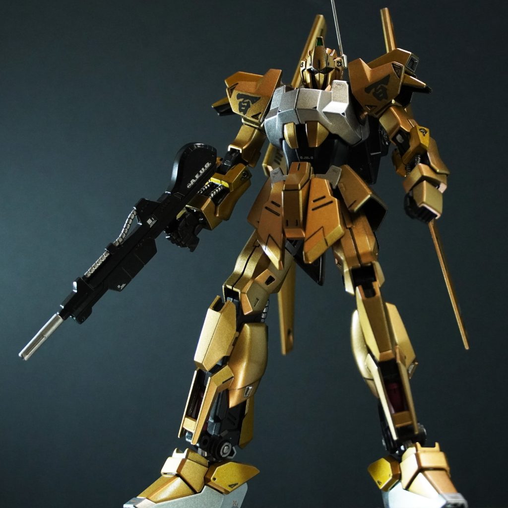 塗装は水性ホビーカラー AQUEOUSで充電式エアブラシを使用しています。　スミ入れはスミ入れ塗料ブラックです。