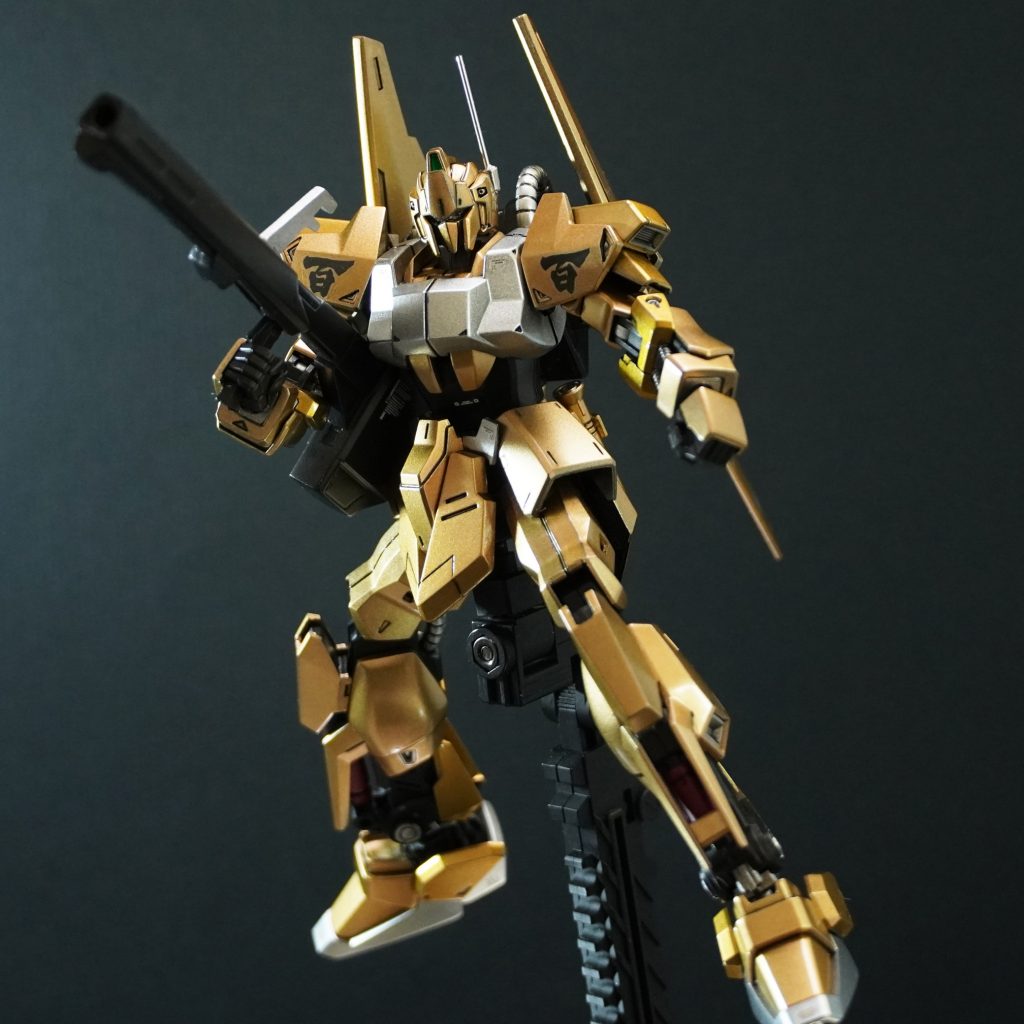 ポーズ１　クレイバズーカ