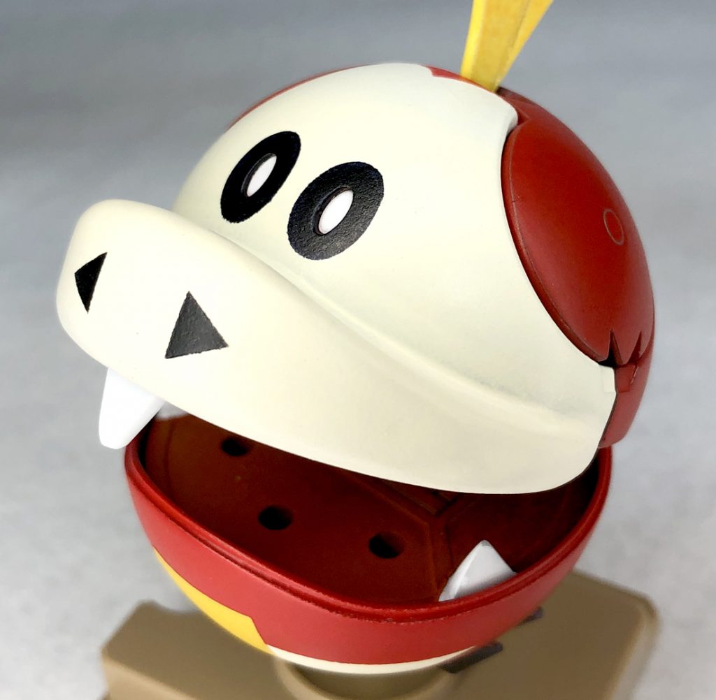 前側今冬発売「ポケットモンスター スカーレット・バイオレット」の発表にあたり登場した新ポケモン「ホゲータ」そちらの大きく開いた口がハロプラの口で表現できそうと考え制作しました！鼻先をつけたり歯を生やしたりとしたらなかなか似たように感じます