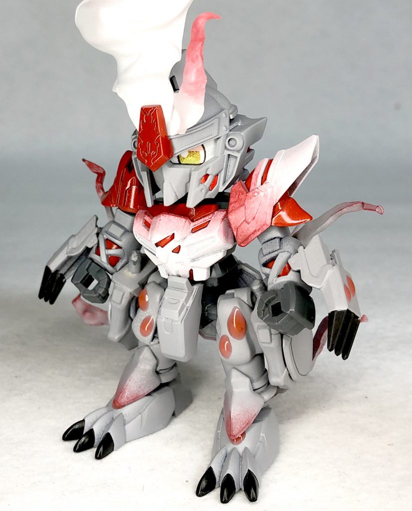 MS時正面こちらでは進化前「ヒスイゾロア」をイメージして目、頭の毛などを制作...頭はちょっと長いのでここでは見切れで(^_^;)後ろ姿で全容見せます!ベーズの灰・白色に赤色が映えますね♪