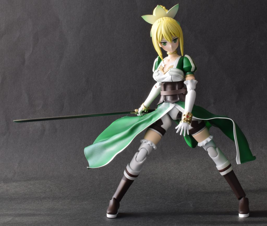 ブーツのソール部分は膝下の長さを出したくて最終的に1ミリ伸ばしました。