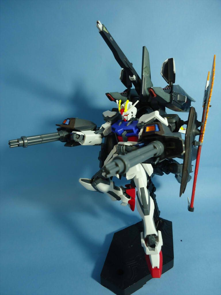 ビームガトリングアーム構え！