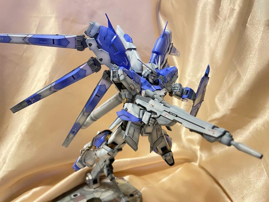 RG HI-νガンダム–3枚目/制作者：姫パパ