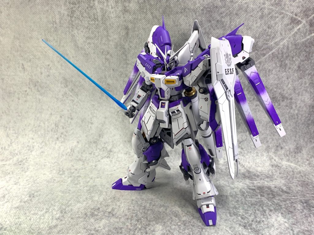 RG Hi-νガンダム–4枚目/制作者：guplafactory