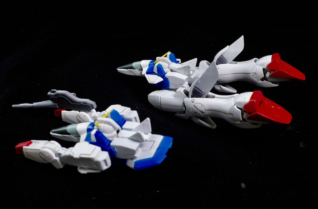 トップファイター、ボトムファイター。後方から。