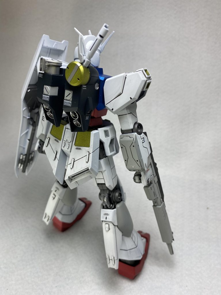 ディテールアップとスジ彫りを追加してます。