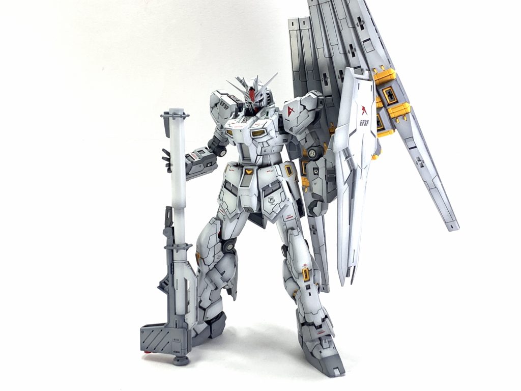 RG νガンダム–4枚目/制作者：guplafactory