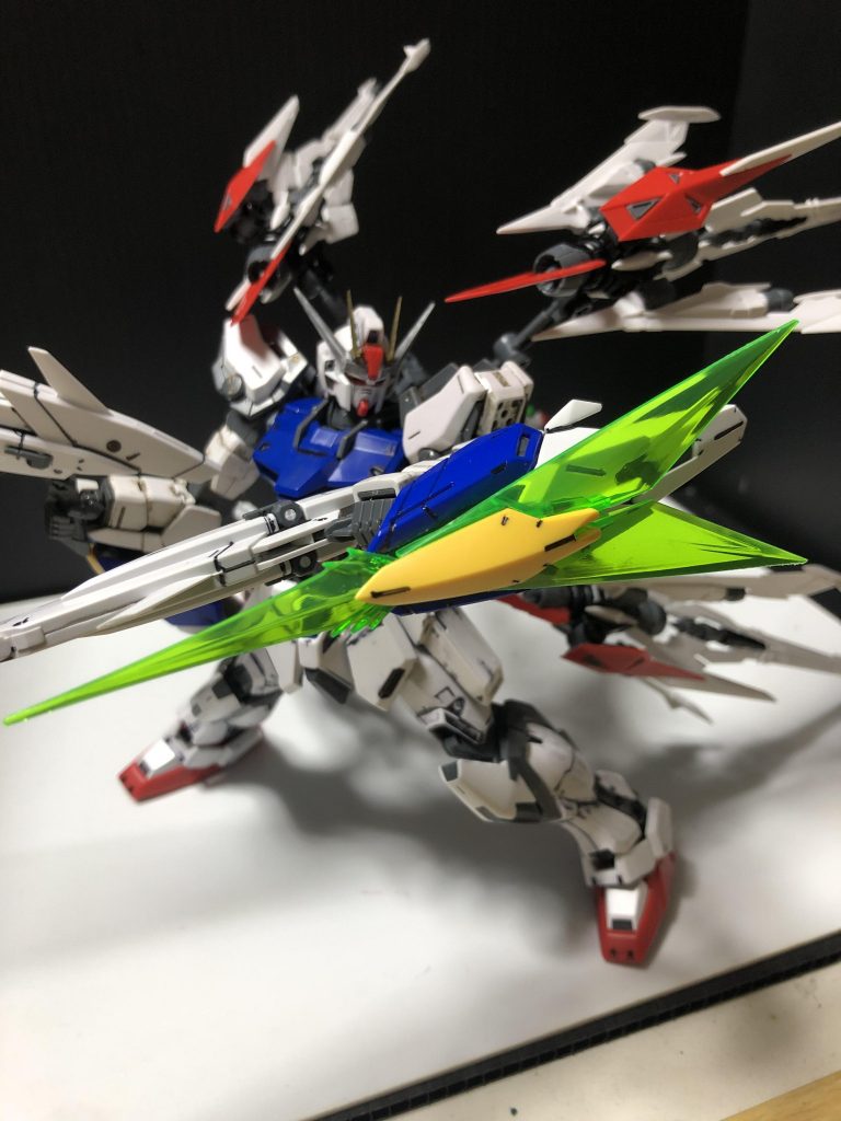 ストライクガンダム エクリプスパック–2枚目/制作者：アッキー