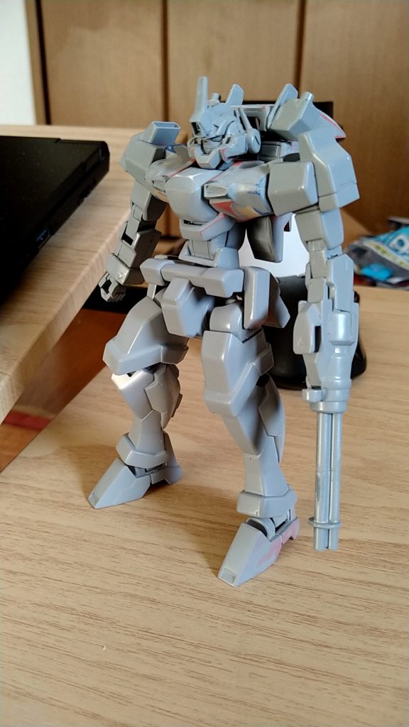 パテ盛り過ぎて上半身がとんでもなく重たいのはナイショ。