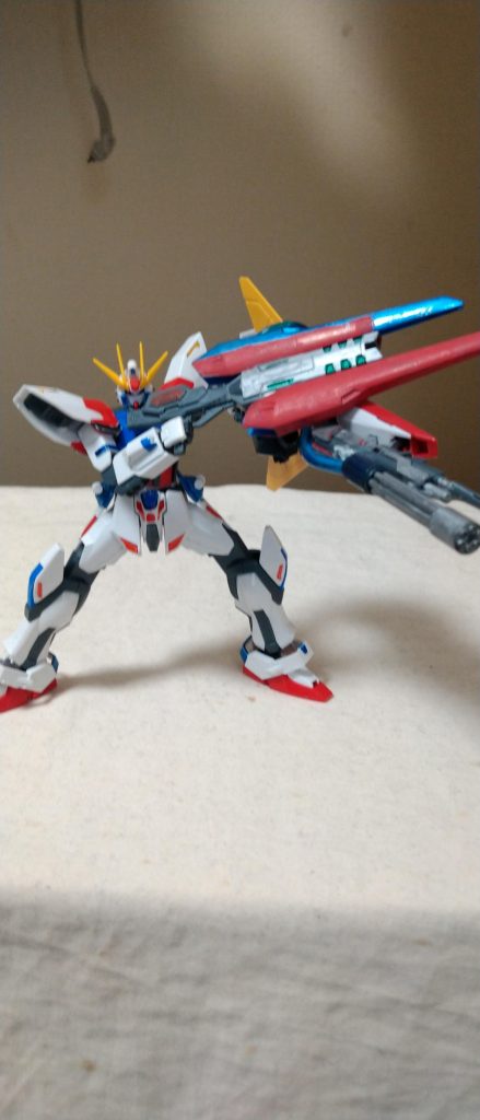 最後は射撃武装で。(ちなみにこのガトリングは、グフカスタムをイメージして作りました。)