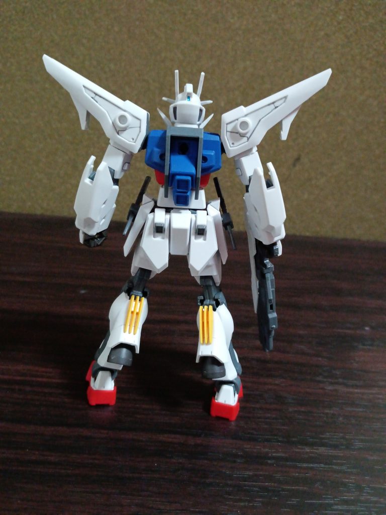 ストライカーパックを外した時の背面です。かなりサッパリしましたね(^ω^)