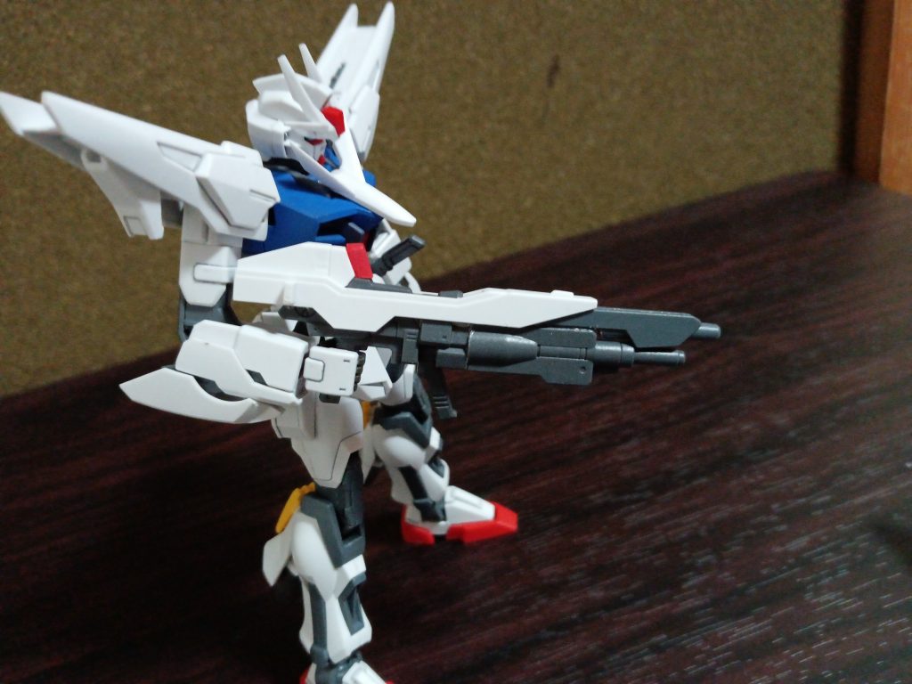 ビームライフルですこのデザイン結構気に入ってます。