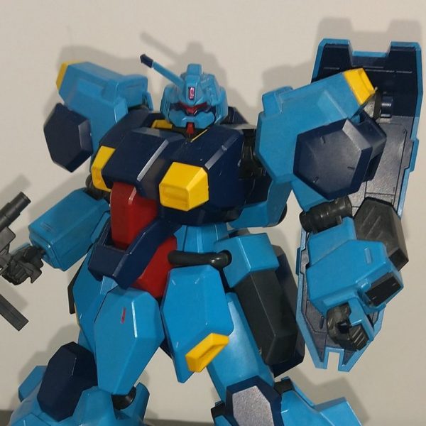 閃光のハサウェイ風　グスタフ・カール　（HGUC1/144）