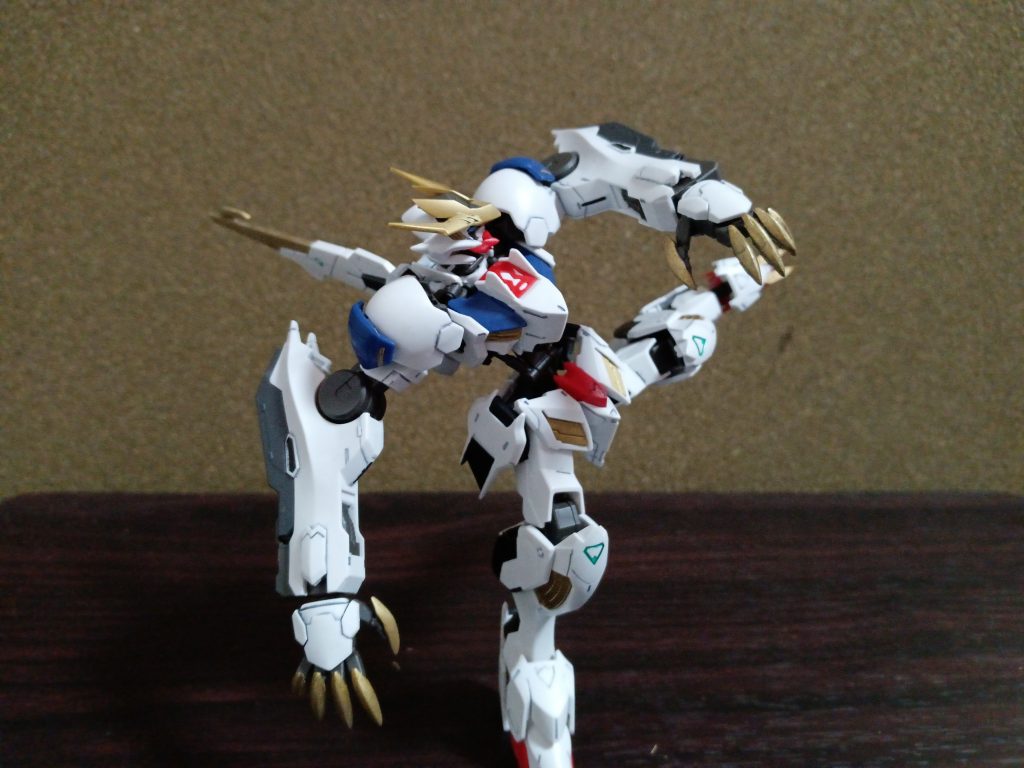 全体的によく動きます。かっちょいいポージングしまくれます。(＾ω＾)