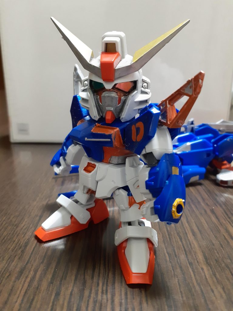 こいつがデスティニーガンダムαです。正直塗装しかしてません。