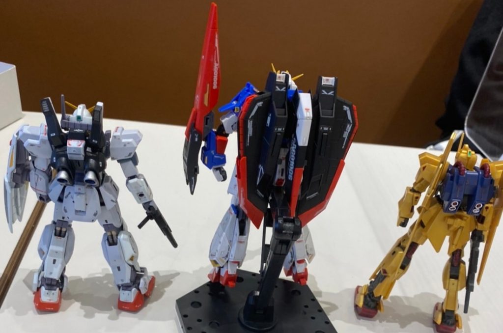 バックスリーショット…