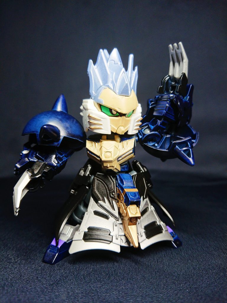 デザインは小林画やドットではなく、サガフロゲーム内の戦闘時の姿になります。プレイヤーとしてはたぶんこっちのが印象に残ってるかも。