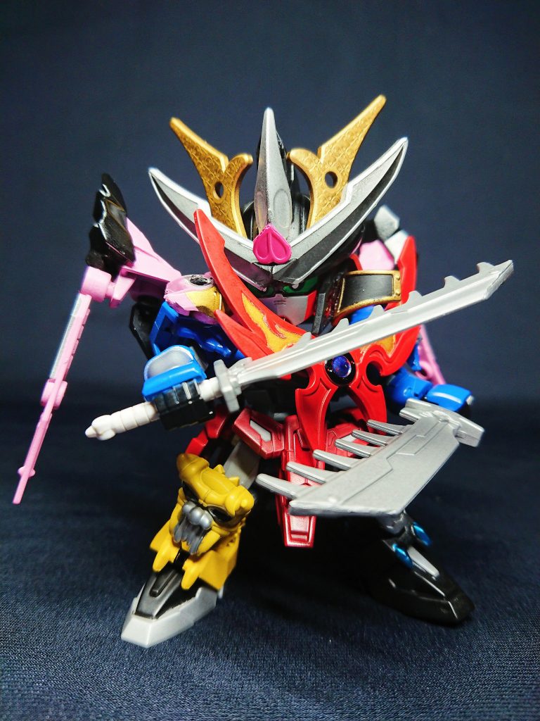 天宮の鬼狩り武者。過去の記憶が無く、破悪民我夢西部にある町の川に流れ着いていた所を発見された。師の神剣丸譲りの剣技で戦う。