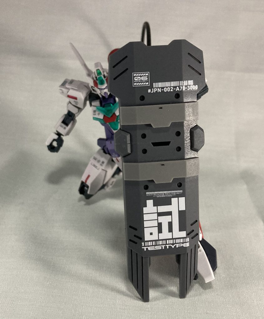 試作型:アマノイワト　六の巻左足に可動式アームで接続された巨大なシールド武装。強固なシールドで敵の砲撃すら防御する開発者があまりのスランプに自室へ引きこもった様が面白かったためこの名前となった