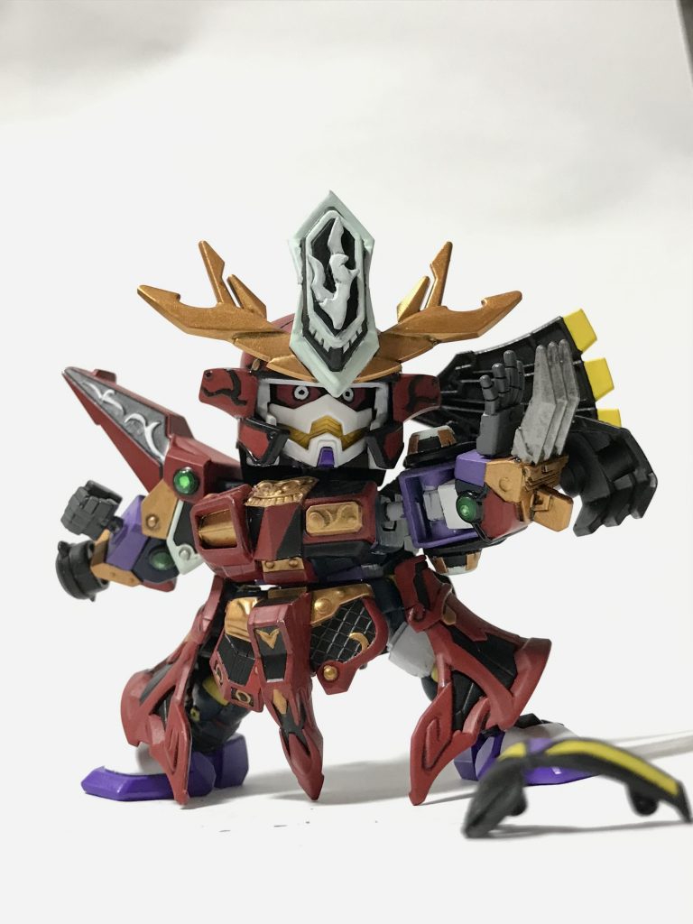 普段は冷静沈着で高潔な性格だが眼帯が外れてしまうと誰にも止められない