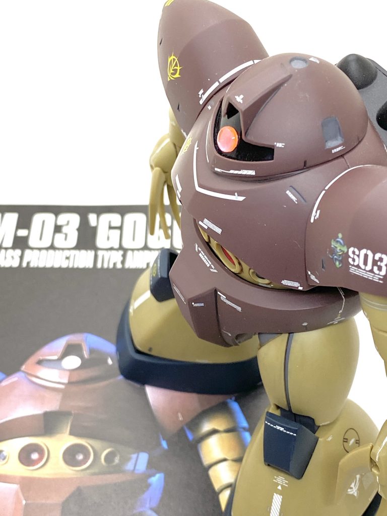 最後は説明書と。200以上ありますHGUCでも一桁代のナンバーのは現在進行形で作りやすさで進化しているキットと違い、大変作り応えがあり手を入れる所も多いと思います。一桁代は関節カバーの無いギャン、プロポーションに難があるザク3改とか難しいキットがありますがゴックはズゴックと並んで良キットで複雑なデザインじゃないですから稼働範囲もそこそこあり、今でも通用すると感じました。ゴックはMGも作った事があるのですが蛇腹の腕や頭のモノアイのメカなどが更に進化していて、ビックリするぐらいカッコ良いのですが明らかにHGUCからフィードバックされており、バンダイ様の設計のレベルの高さを思い知りました。水中用MSのHGUCはハズレ無しと聞きますが・・・ズゴックもそうですがフレームがあり、プチMGとも言えるアッガイやゾックは更に完成度も高く作り応え満点ですが寡作のザク・マリナーやゼー・ズールなんかも作りたいです。ご覧して頂きありがとうございました。