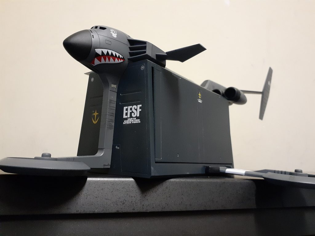 何年も前に購入したモデルで、最近公開された映画「ガンダムククルス・ドアンの島」の予告編に登場したガンペリーは、それを作るというアイデアを生み出しました。次回は公式サンプルのアニメ版を作りたいと思っています