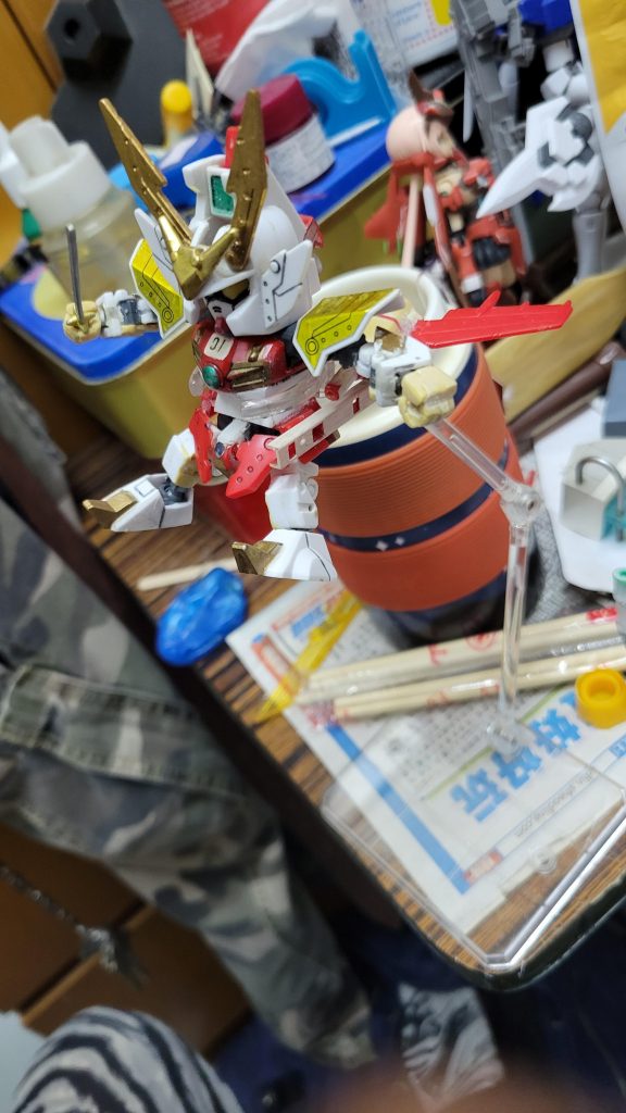 使用活動關節的噴射翼可以重現空中射擊的姿態